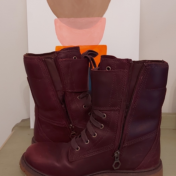 Timberland lace up leather boots - Picture 3 of 8